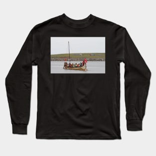 Paddling past history Long Sleeve T-Shirt